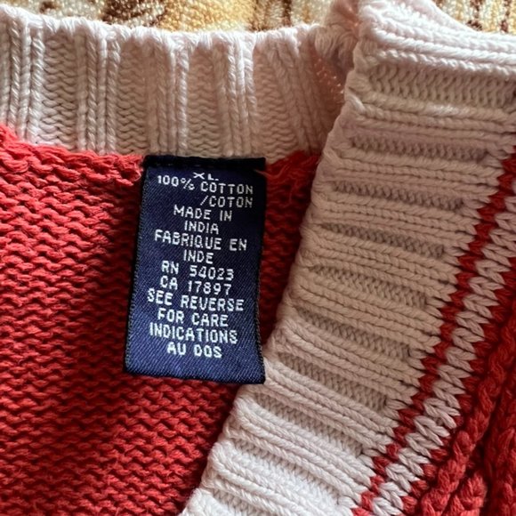 GAP V-neck Sweater Size XL - Picture 4 of 5